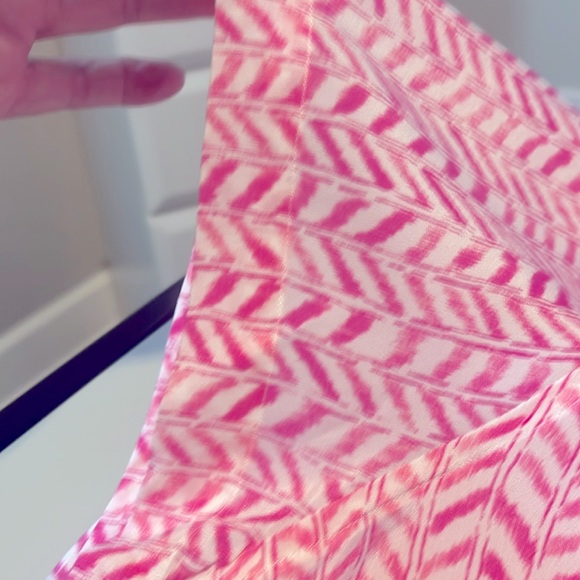 Tommy Bahama silk button down shirt - Picture 3 of 5